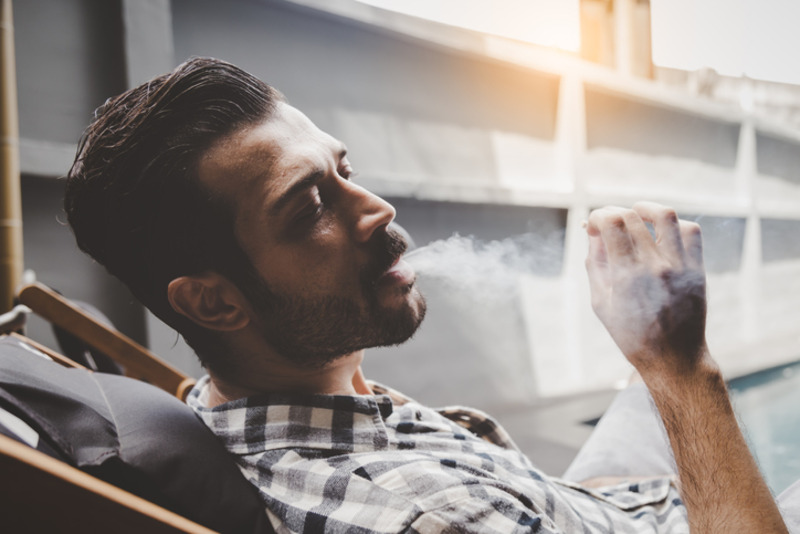 How Cigarette Smoking Can Contribute to Erectile Dysfunction